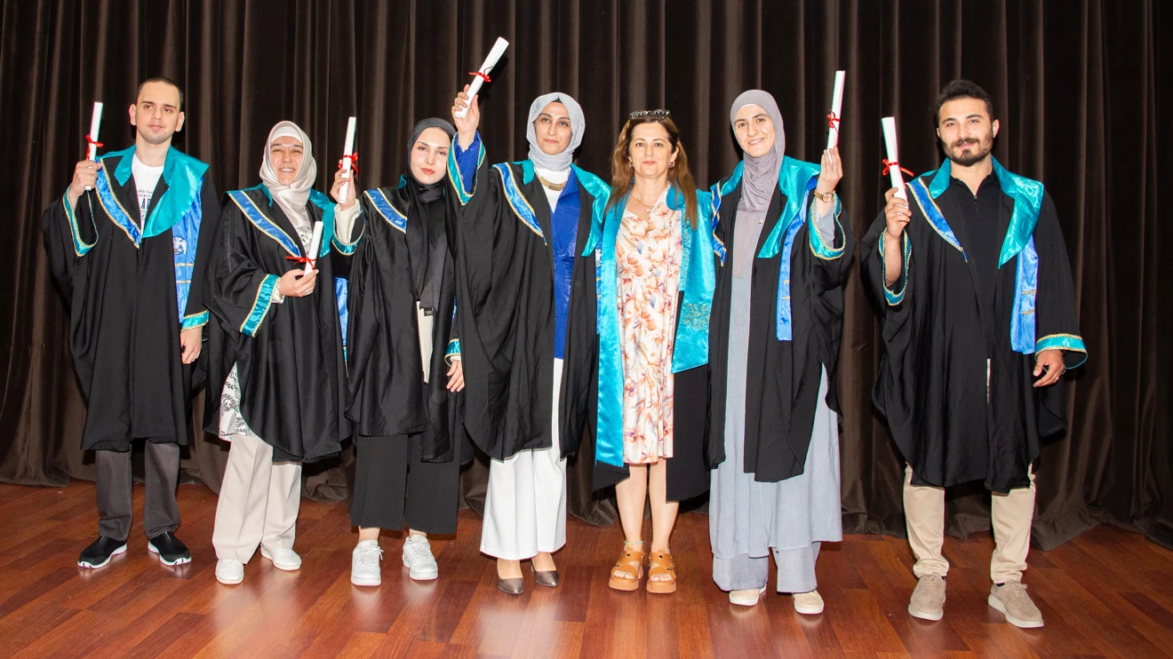 Fen Bilimleri Enstitüsünde Mezuniyet ve Ödül Töreni gerçekleştirildi